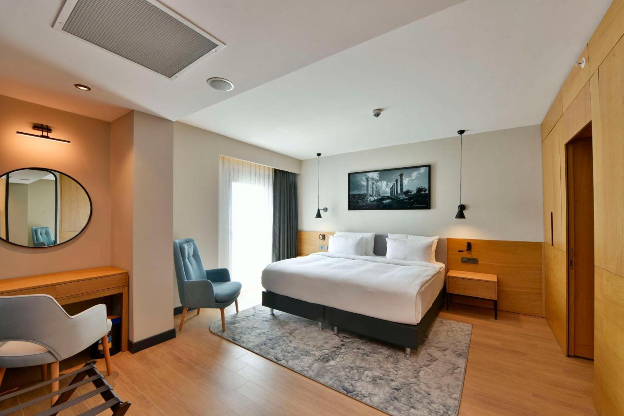 Radisson Hotel Mersin Esterno foto